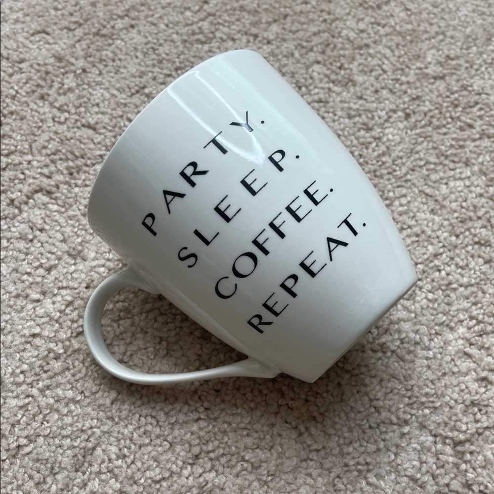 Chic White Slogan Mug